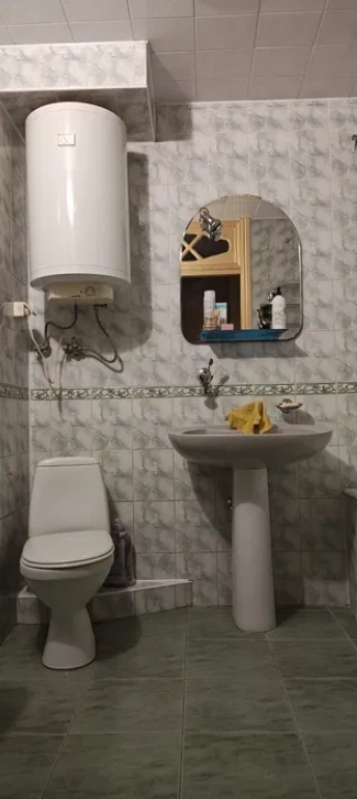 продажа трехкомнатной квартиры номер A-174242 в Киевском районе, фото номер 9